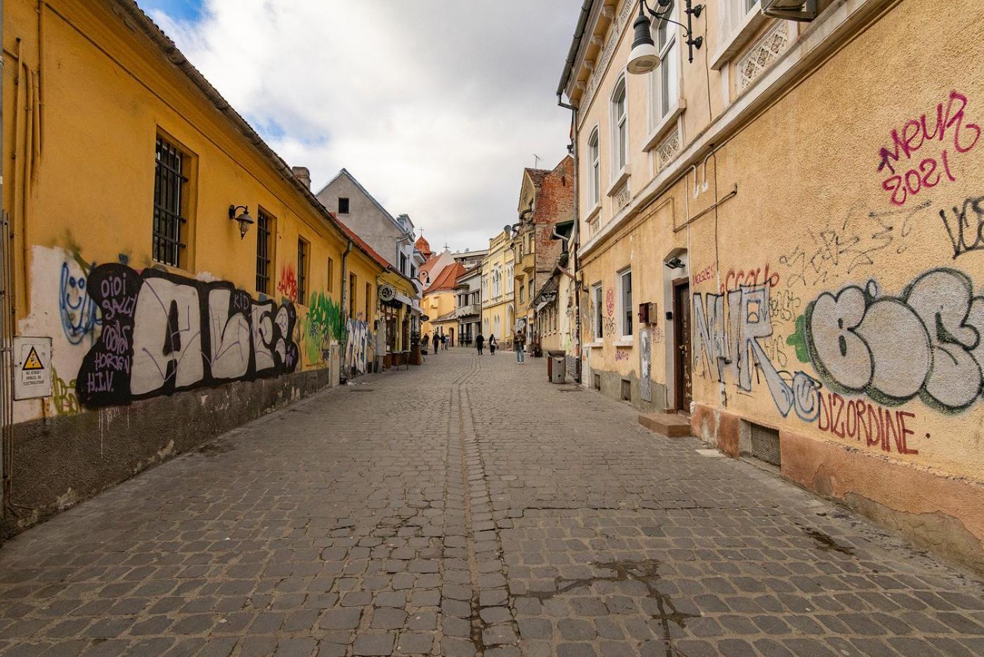 Апартаменты Old Town By Mm Host Брашов Экстерьер фото